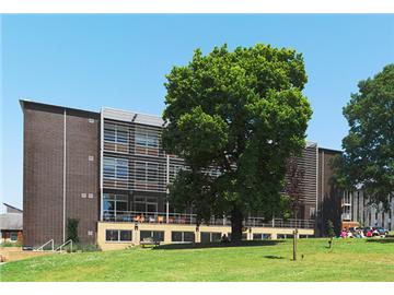 University of Hertfordshire 赫特福德郡大学